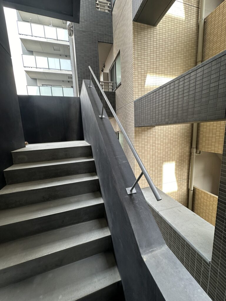 マンション手摺